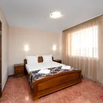 Chuchulev Hotel 3*