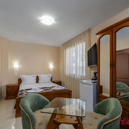 Hotel Chuchulev 3*