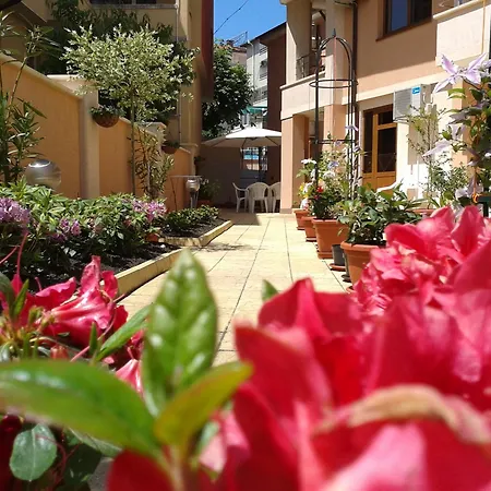 Chuchulev Hotel 3*