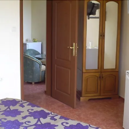 чучулев Хотел Созопол