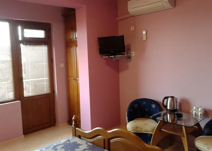 Хотел чучулев 3*