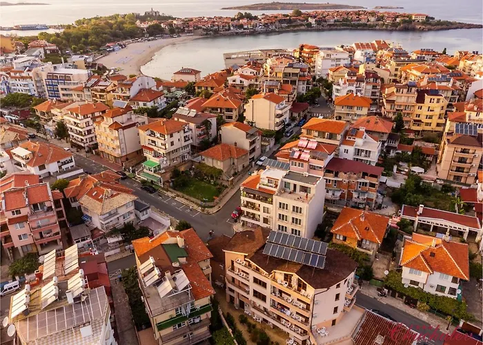 чучулев Хотел 3*