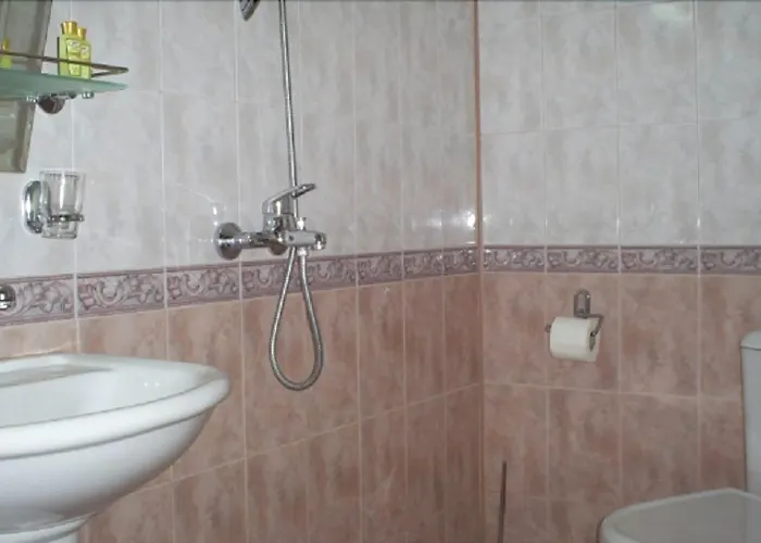 Хотел чучулев 3*