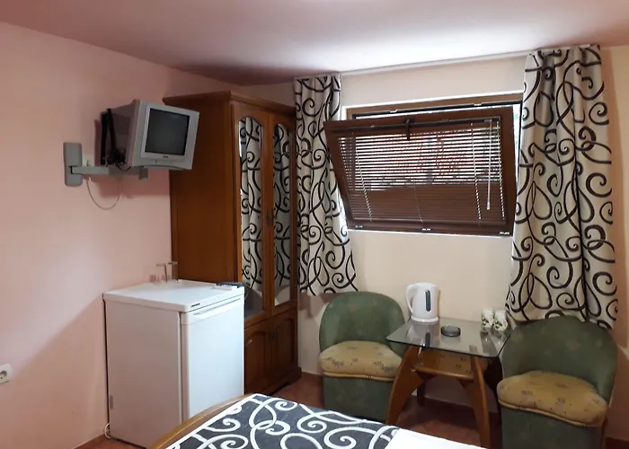 Хотел чучулев 3*