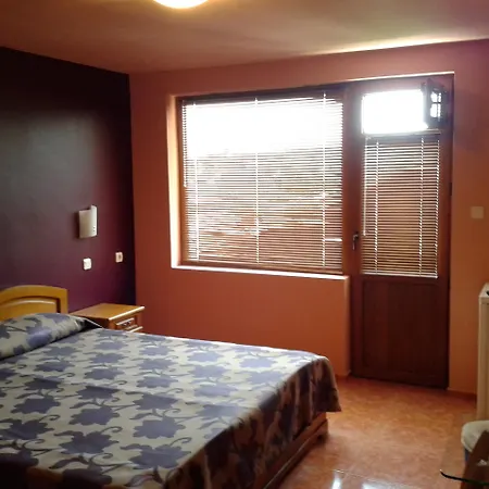 Chuchulev Hotel Sozopol