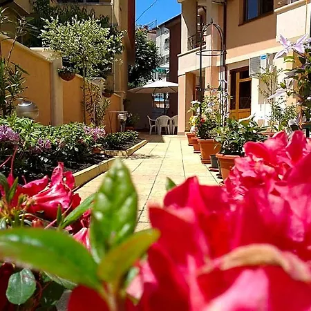 Chuchulev Hotel 3*
