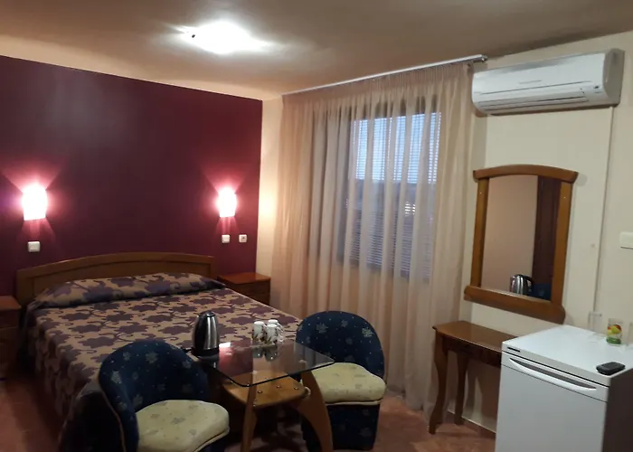 Chuchulev Отель